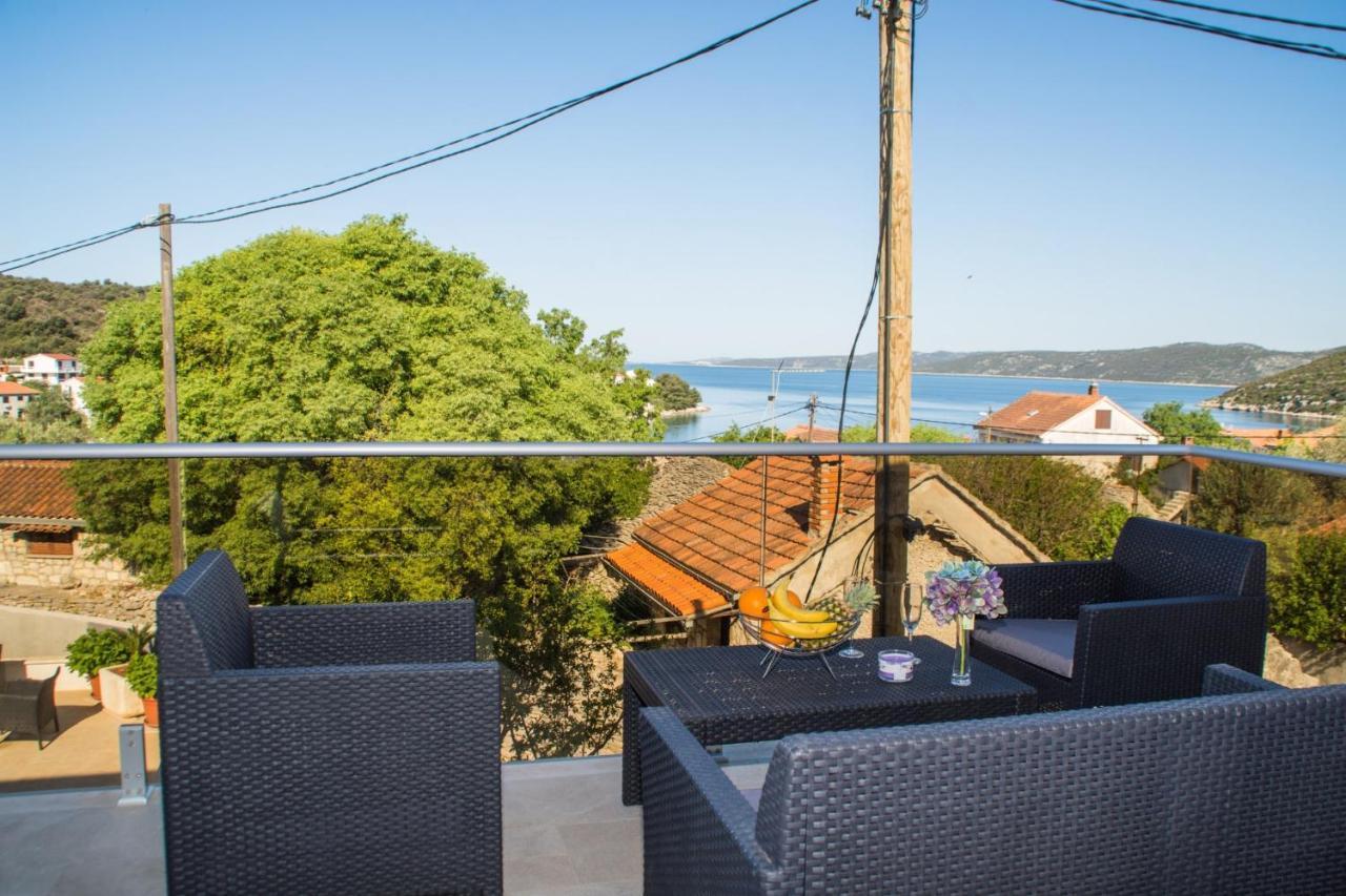 Villa La Veliki Drvenik Pokoj fotografie