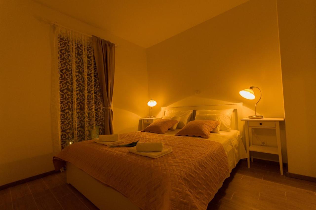 Villa La Veliki Drvenik Pokoj fotografie